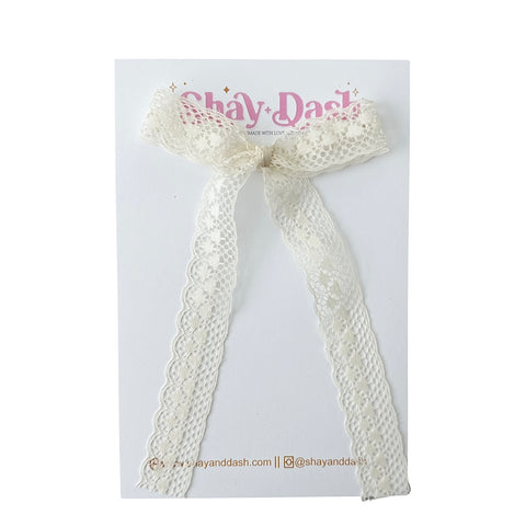 Gentle Cream // Lace Dainty Ribbon Bow